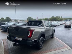Toyota Hilux 2.8 - Image 2
