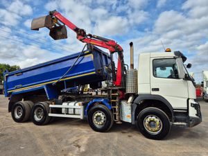 2016 (66) VOLVO FMX420 8x4 GRABLOADER - Image 2