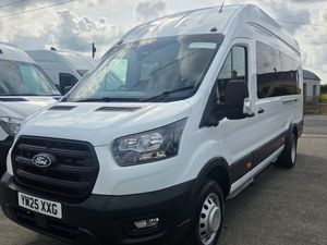 2025 FORD TRANSIT 17 SEATER TREND - Image 3