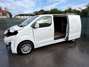 212 Opel Vivaro  Half Leather - Image 3