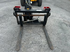 2025 JCB 525-60 Loader - Image 4