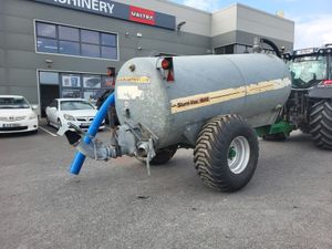 2009 Major 1600gal Galvanised Tank - Image 2