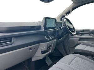 Ford Transit Custom 320 Limited AUTO L2 LWB FWD 2. - Image 3