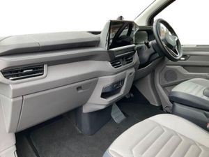 Volkswagen Transporter Shuttle 2.0 TDI Style Minib - Image 3