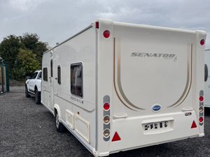 Bailey Senator Indiana – 4 Berth Fixed Bed Caravan - Image 4