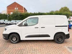 Opel Combo Comfort Trim - Image 4