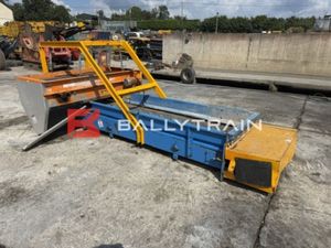 16ft Electric Conveyor with Overband Magnet - Image 4