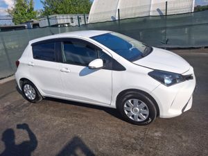 162 Toyota Vitz  1.0 Petrol  Automatic - Image 2