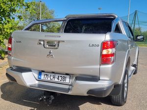 2017 MITSUBISHI L200 AUTOMATIC €16,999 - Image 2