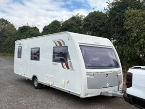 Lunar Venus 580/ 6 berth caravan - Image 2