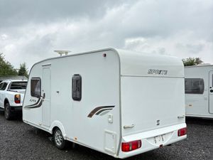 Swift Sprite alpine 4 berth caravan - Image 4