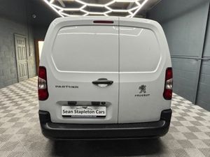 Peugeot Partner PROFESSIONAL PLUS 1.5 H HDI 100 6 - Image 4