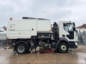 Volvo Johnston Sweeper - Image 2