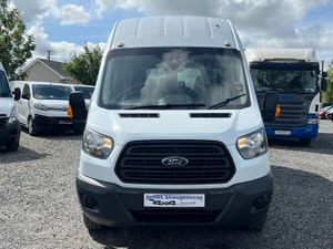 2017 TRANSIT 2.2 MINIBUS A/C TACHO *AS NEW* - Image 2
