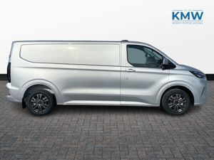 Ford Transit Custom Limited FWD - Image 4