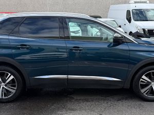 2022 Peugeot 3008 Commercial - Image 3