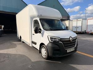 2021 Renault Master Luton Low Loader Van - Image 3