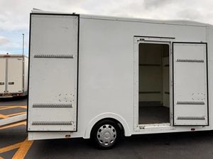 2022 Vauxhall Movano Luton Low Loader Van - Image 2