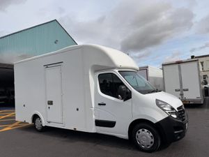 2022 Vauxhall Movano Luton Low Loader Van - Image 4