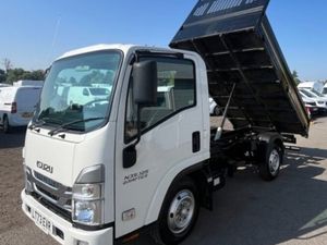 2023 Isuzu Grafter Tipper Van - Image 4