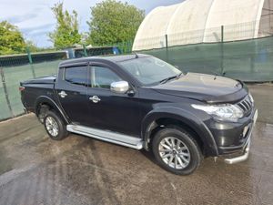 2018 Mitsubishi l200  Barbarian  4x4  2.5 Diesel - Image 2