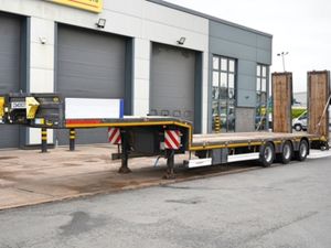 2020 KASSBOHRER TRI-AXLE LOWLOADER - Image 3
