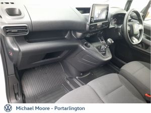 Toyota Proace PROACE CITY 1.5 GX SWB 650 KG 3 - Image 4