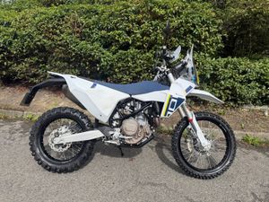2026 Husqvarna 701 Enduro - Image 3