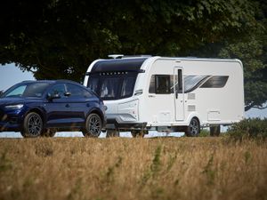 NEW 2027 COACHMAN VIP - Image 4