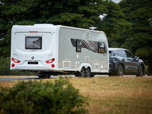 NEW 2027 COACHMAN LASER - Image 3