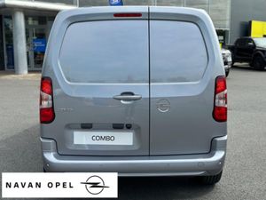 Opel Combo All-New Sportive SWB 1.5 TD 100Ps  ** F - Image 4