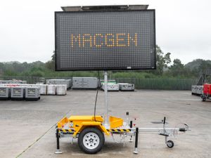 MacGen OPTRAFFIC VMS-400 Variable Message Sign - Image 2
