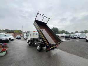 2023 Isuzu Grafter Tipper Van - Image 3
