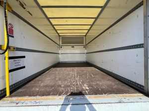 2023 Ford Transit Luton Box Van - Image 3