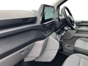 Ford Transit Custom 320 Limited L1 SWB FWD 2.0 Eco - Image 3