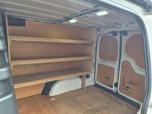 Volkswagen Caddy Cargo BUS TDI 122HP AUTO - Image 4