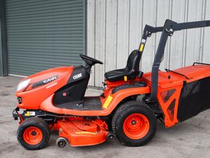 2023 Kubota GR2120 Lawnmower - Image 2