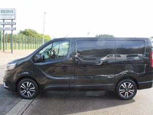 2023 Renault Trafic SL30 Sport - Image 3
