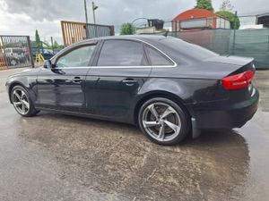 2015 Audi A4  Ultra  2.0 Tdi Very Light Damage - Image 4