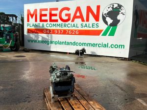 New unused hydraulic Quick hitch.....60mm pins.... - Image 2