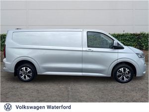 Volkswagen Transporter Highline LWB 150HP Auto (Pr - Image 4