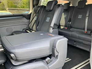 Ford Tourneo Custom 2.0 320 EcoBlue Active Minibus - Image 4