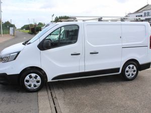 2023 Renault Trafic SL28 Business+ - Image 4