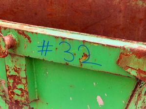 2 yard yrd chain lift builders rubbish rubble skip - Image 3