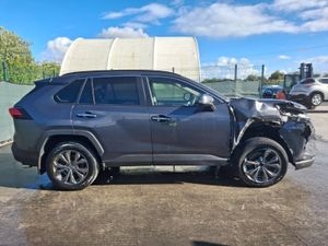 222 Toyota Rav-4  Platinum  Hybrid  Automatic - Image 4
