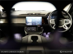 Land Rover Defender 90 3.0D Hard Top X Dynamic SE - Image 4