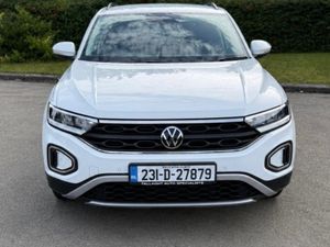 2023 Volkswagen T-Roc Commercial - Image 2