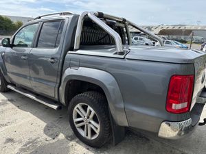 15 Amarok HL 2.0 Diesel Manual 280km Drives - Image 3