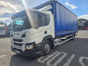 2023 (23) Scania P280 with 27ft curtainsider body - Image 3
