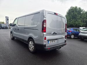 Renault Trafic LL30 BLUE DCI 150 SPORT PANEL - Image 3